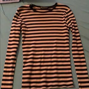 long sleeve brandy melville shirt